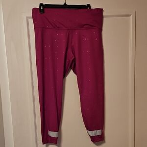 Nike Athletic Leggings with Reflective Detail